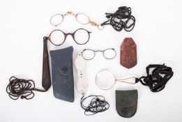 A mother of pearl inlaid lorgnette toget