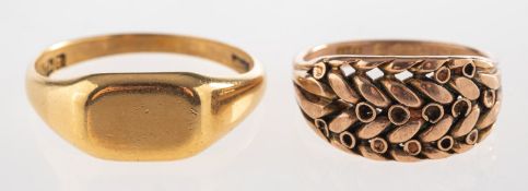 An 18ct gold ring and a 9ct gold ring, an 18ct gold signet style ring, UK hallmark, size W to W1/2,