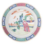 A Chinese famille rose 'Romance of the Western Chamber' charger,