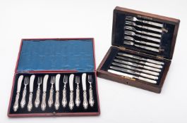 An Edwardian cased set of silver handle