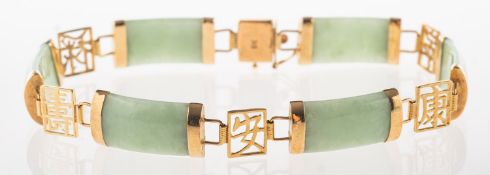 A 9ct gold jade bracelet, an articulated