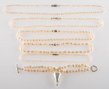 A mixed group of pearl jewellery, includ