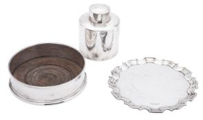 An Edwardian silver tea caddy, cylindrical form, with a pull-off cover, by T.