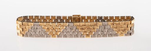 An 18ct gold late 1970's two-colour bracelet,