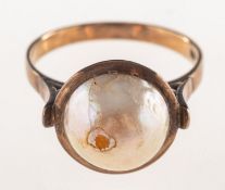 An Art Deco mabé pearl ring, mabé pearl approx. 11.0mm,