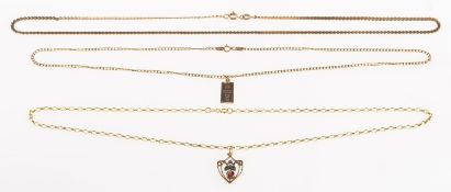 A small group of jewellery, including an ingot pendant, UK hallmarks to front, length approx 1.4cm