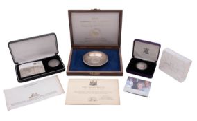 An Elizabeth II cased limited edition commemorative silver dish,
