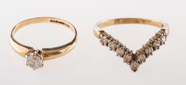 Two 9ct gold dress rings,