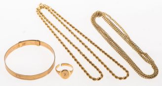 A mixed group of jewellery,