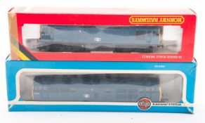 A Hornby OO/HO BR Class 25 diesel locomotive 25321 ,