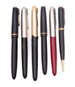 Five Parker fountain pens. Two with 14ct nibs, all unboxed.