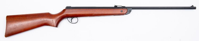 A BSA Meteor MkII break barrel air rifle. Serial number 43286, .