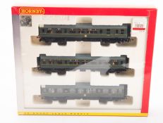 A Hornby OO/HO Great North Eastern Railway Train Pack.