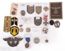A collection of German army militaria.