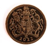 A 2022 Elizabeth II Sovereign coin.