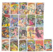 A collection of DC comics including American issues 'The Flash' (14), 'Green Lantern' (8),