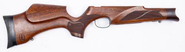 A BSA Super 10 left hand walnut air rifle stock. With rubber butt plate and 14' length of pull.