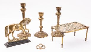 A small quantity of domestic brassware,