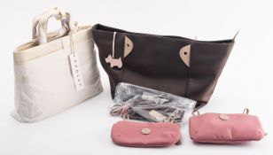 Radley. A large tote handbag in 'Brown'