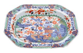 A Chinese octagonal deep dish,