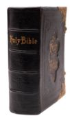 BIBLE, ENGLISH. EADIE, John (ed.). The National Comprehensive Family Bible, s.l. : s.n., n.d., col.