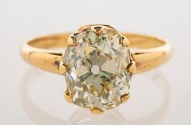 An antique diamond ring, (possibly late Victorian/early Edwardian),