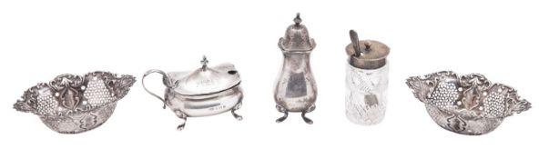 A small mixed lot of silver, to include a pair of bonbon dishes, a mustard pot (blue glass liner),