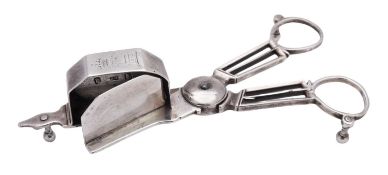 A pair of George III Irish silver scissor snuffers, with pierced,