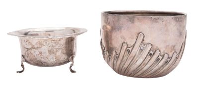 A late Victorian silver sugar bowl, circular form,