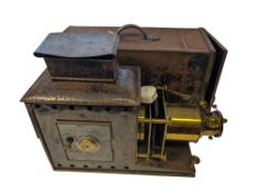 A Reynolds & Branson, Leeds magic lanter