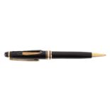 A Montblanc Meisterstuck ball point pen.
