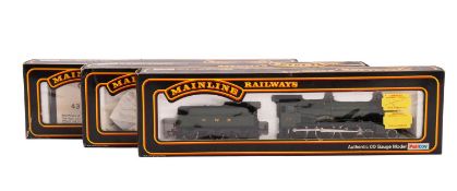 Three Mainline OO/HO gauge locomotives and tenders.
