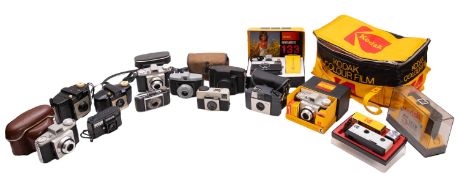 A Kodak Instamatic 133 colour outfit.