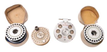 An Ari' T Hart, 'The Tweed' fly fishing reel. Number 407, in original cloth bag