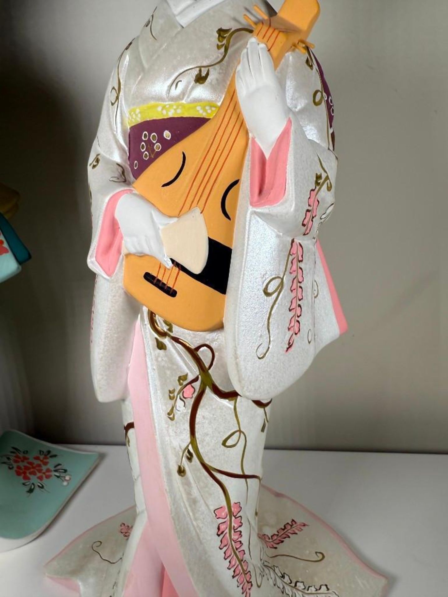Vintage Hamilton Collection Hakata Dolls: Spring Song Maiden & Summer Song Maiden - Image 8 of 19