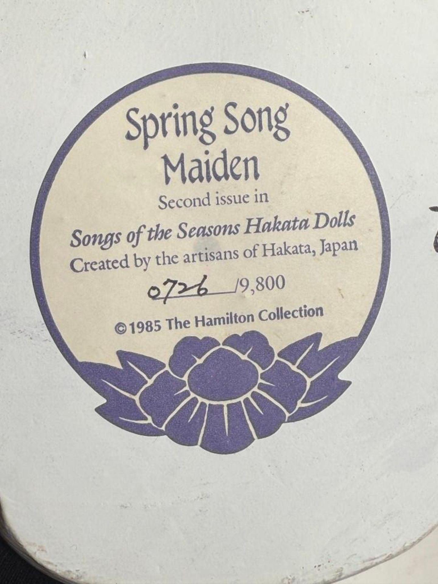 Vintage Hamilton Collection Hakata Dolls: Spring Song Maiden & Summer Song Maiden - Image 14 of 19