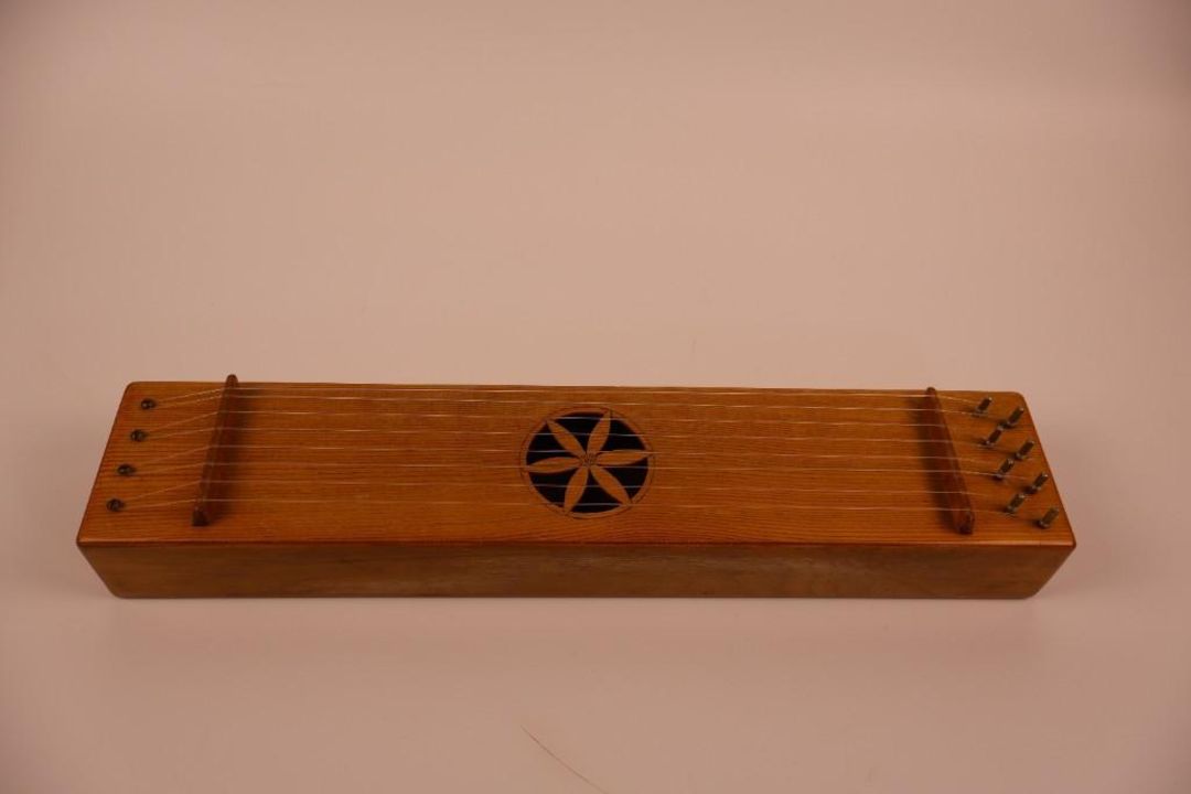 Aeolian Harp - Image 7 of 10