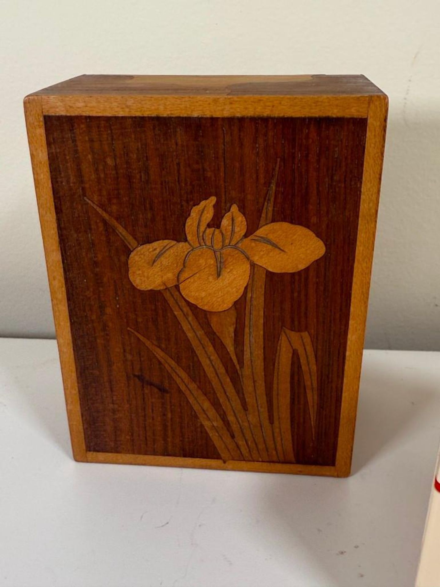 A Collection of Decorative Trinket Boxes - Image 8 of 28