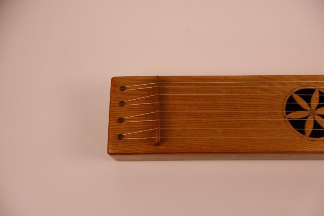 Aeolian Harp - Image 4 of 10