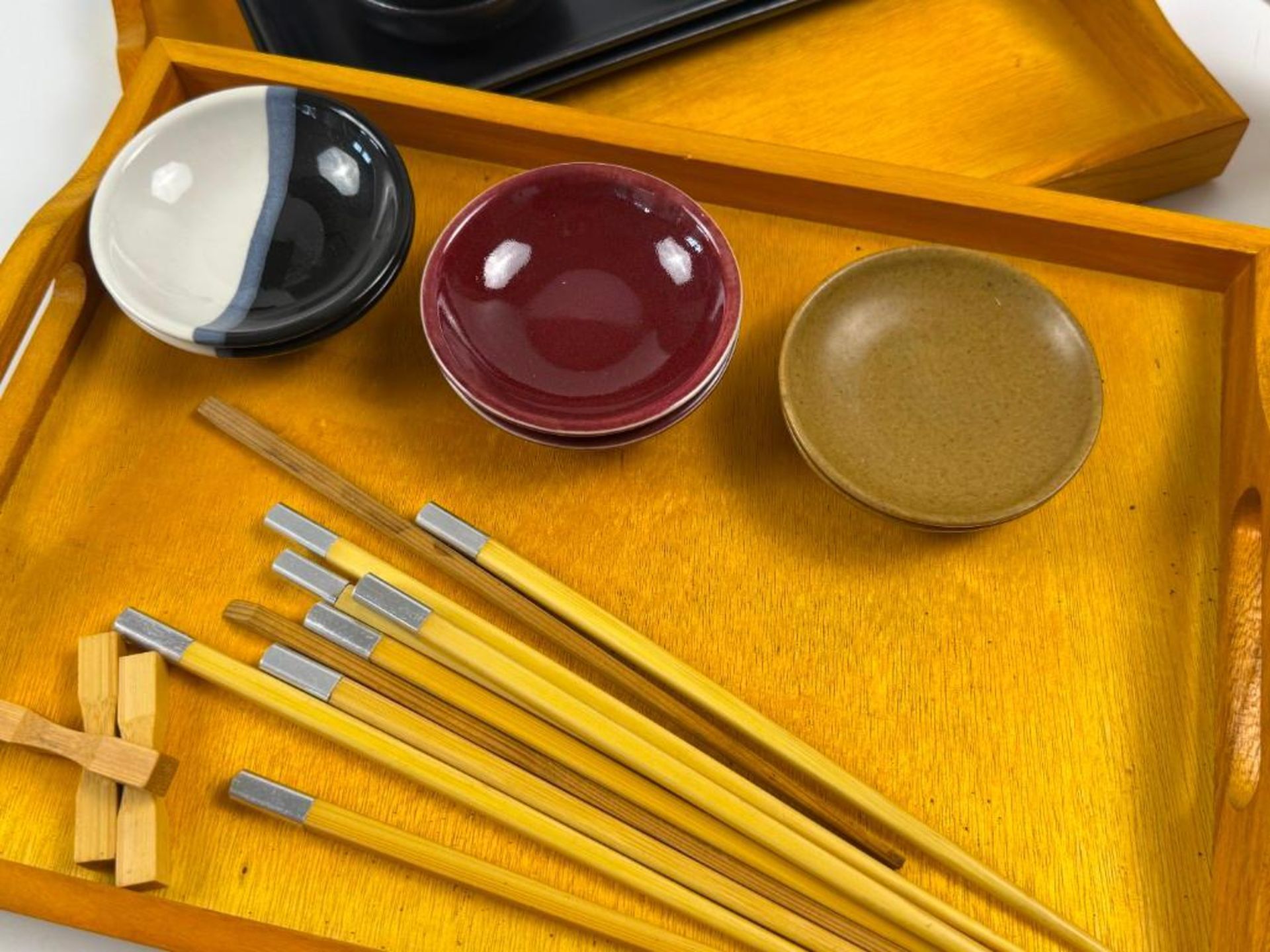 A Collection of Japanese Sushi Serving Pieces - Image 3 of 11