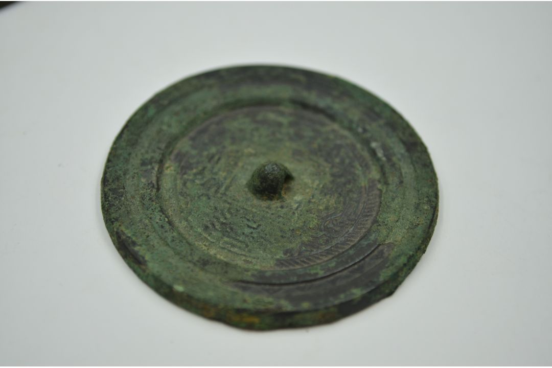 Two Bronze Mirrors and Four Bronze Fittings. Han or Later. - Image 4 of 5
