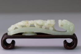 A Good Celadon Jade Dragon Belthook, Qianlong