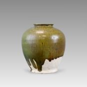 An Amber-green Glazed Jar, Tang dynasty