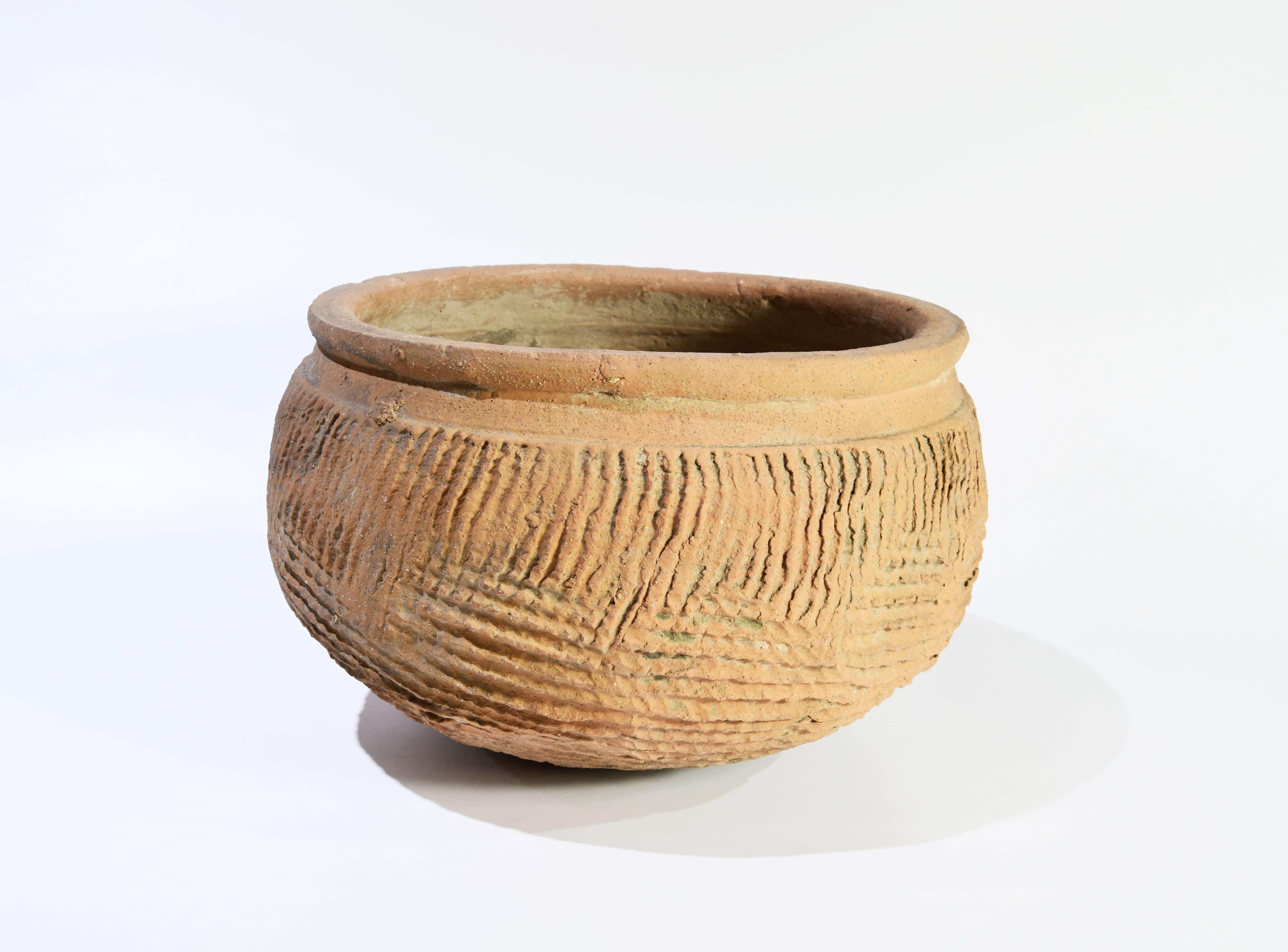A Pottery Carved Bowl, Yangshao Culture - Image 2 of 3