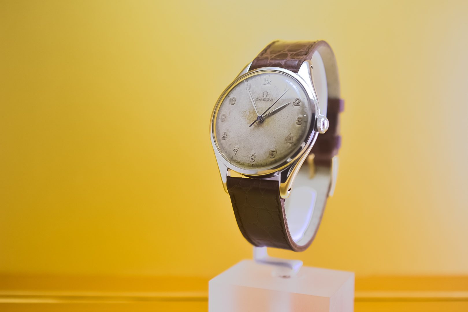 Omega Vintage Big Size Men's Dress Watch c. 1940 30T2 - Image 2 of 2