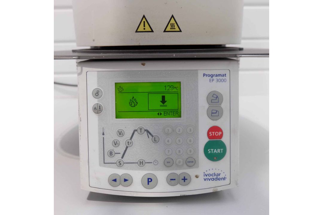 Ivoclar Vivadent Programat EP 3000 Ceramic Furnace. Max Temp 1200 Degrees Celsius. Programmes: 20. - Image 3 of 11