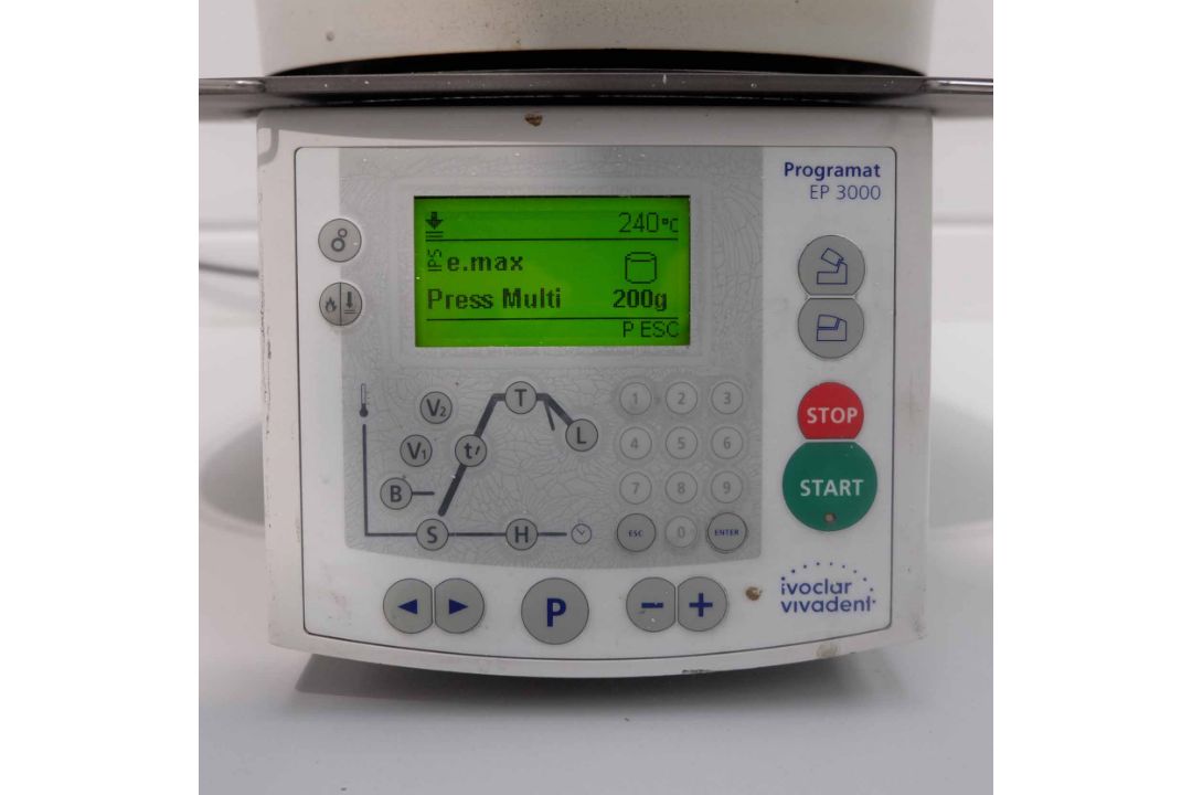 Ivoclar Vivadent Programat EP 3000 Ceramic Furnace. Max Temp 1200 Degrees Celsius. Programmes: 20. - Image 6 of 11