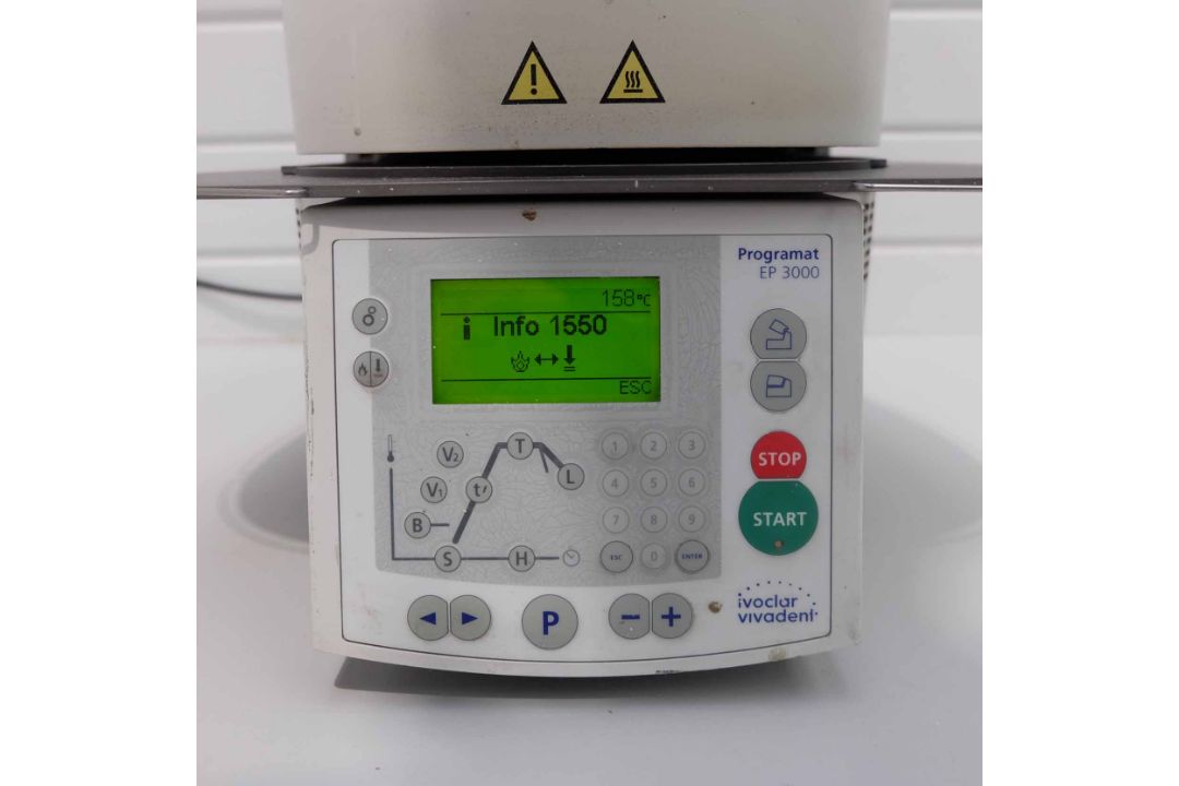 Ivoclar Vivadent Programat EP 3000 Ceramic Furnace. Max Temp 1200 Degrees Celsius. Programmes: 20. - Image 4 of 11