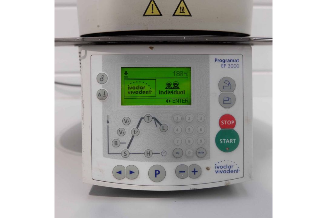 Ivoclar Vivadent Programat EP 3000 Ceramic Furnace. Max Temp 1200 Degrees Celsius. Programmes: 20. - Image 5 of 11