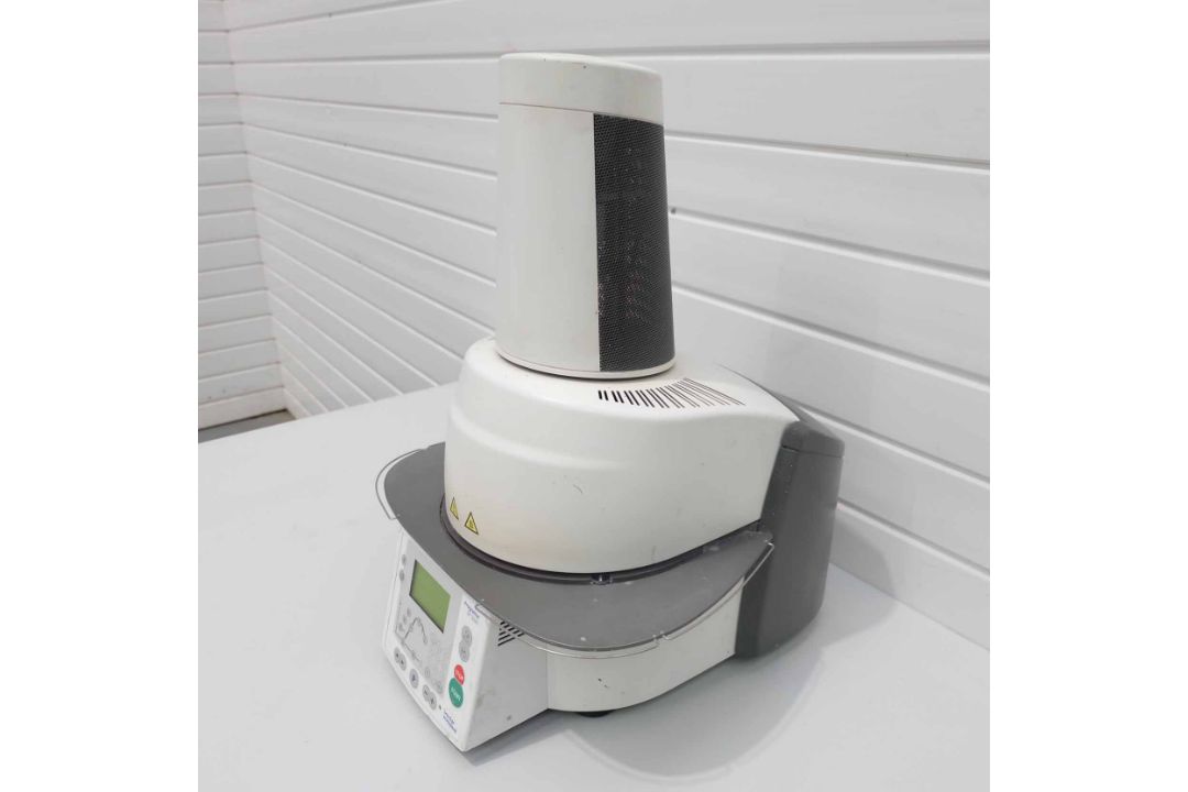 Ivoclar Vivadent Programat EP 3000 Ceramic Furnace. Max Temp 1200 Degrees Celsius. Programmes: 20. - Image 2 of 11